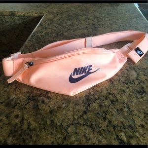 Nike Hip Pack, Coral